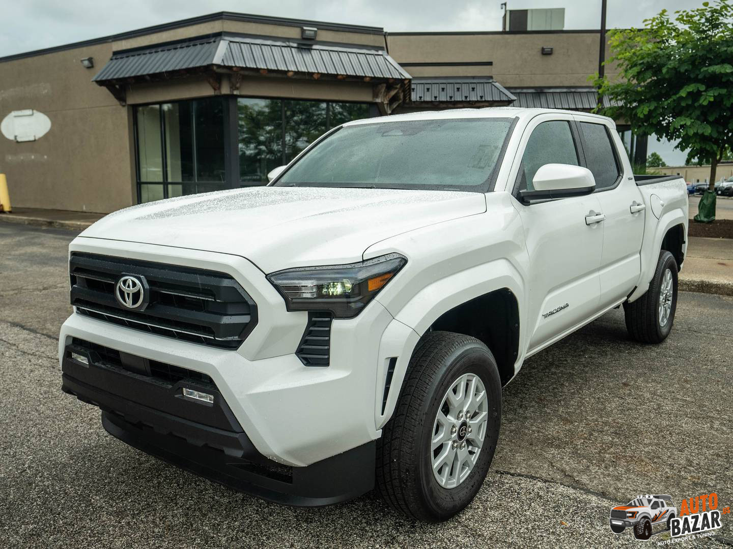 2025 Toyota Tacoma SR5