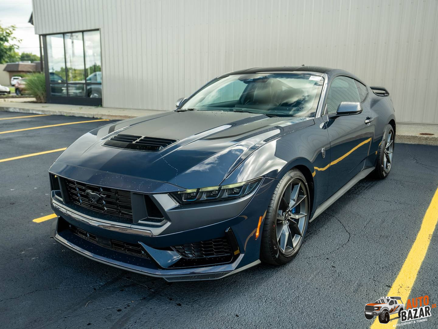 2025 Ford Mustang Dark Horse