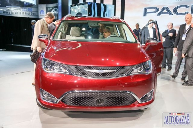 2017 Chrysler Pacifica